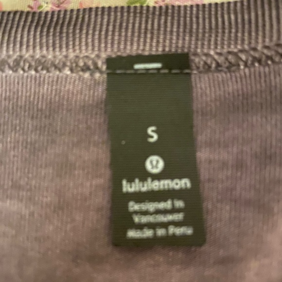 Lululemon Long Sleeve - Picture 3 of 3